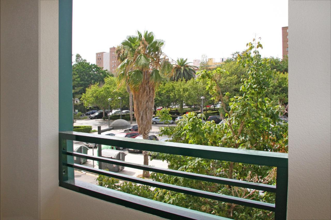 Apartamentos Las Ciencias F Valencia Eksteriør billede