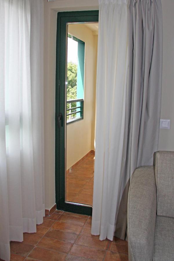 Apartamentos Las Ciencias F Valencia Eksteriør billede