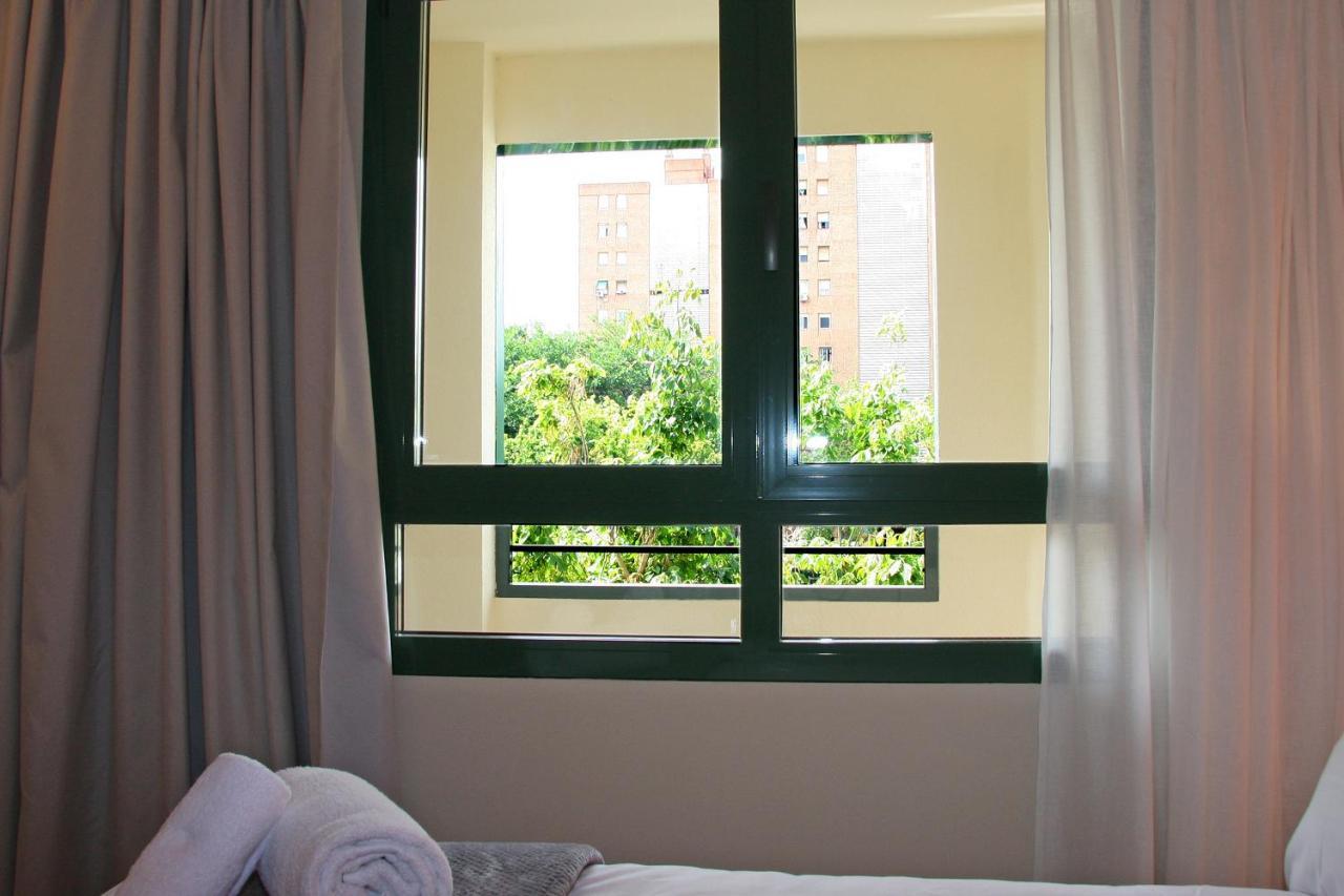 Apartamentos Las Ciencias F Valencia Eksteriør billede
