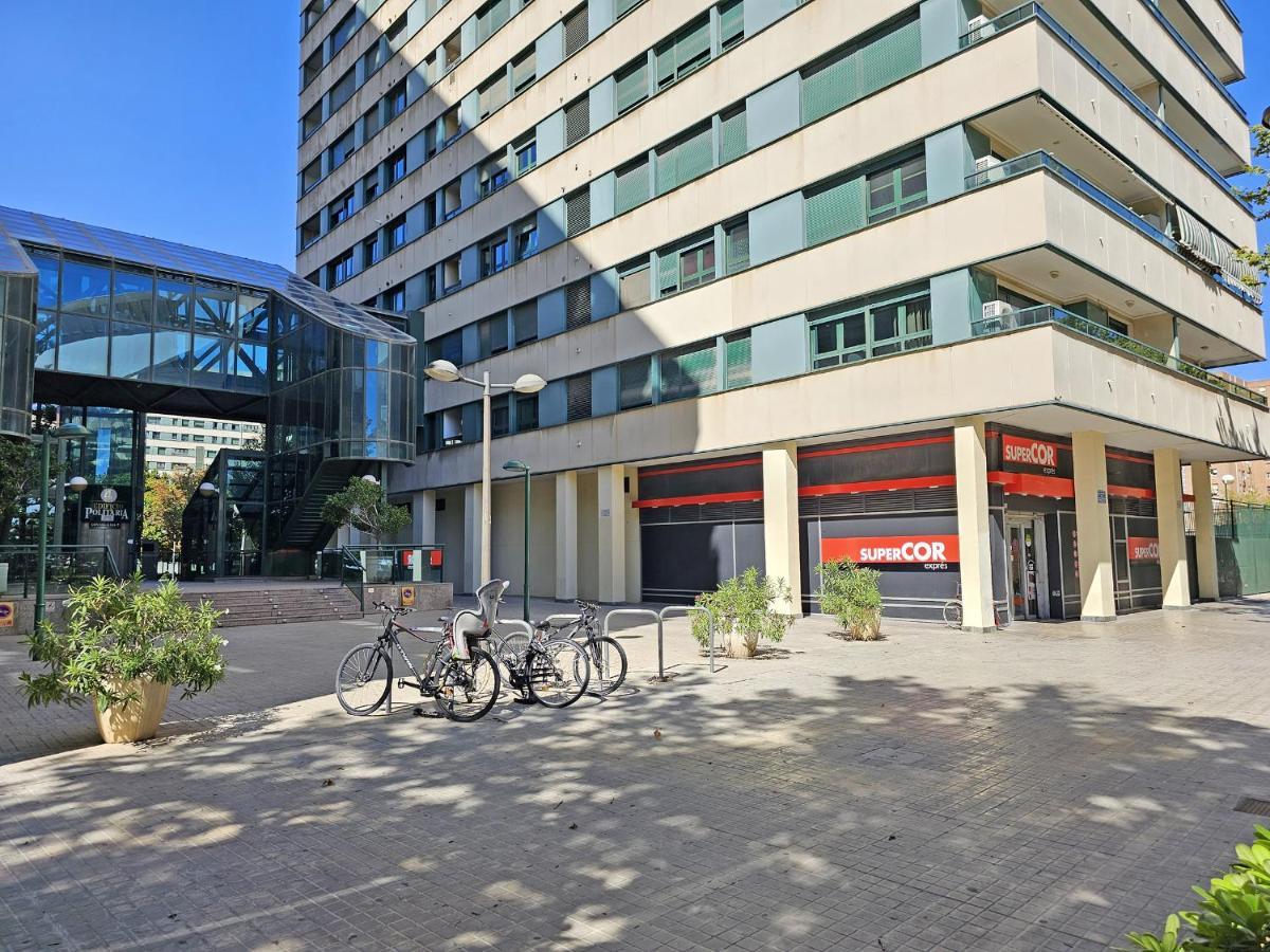 Apartamentos Las Ciencias F Valencia Eksteriør billede