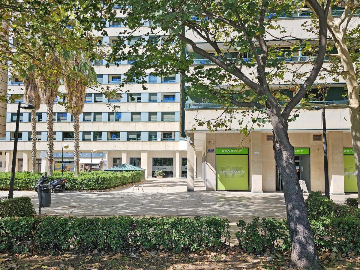 Apartamentos Las Ciencias F Valencia Eksteriør billede